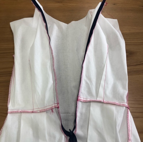 Платье в пол с принтом. Инструкция по распечатке выкроек и последовательность пошива фото