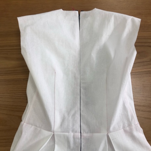 Платье в пол с принтом. Инструкция по распечатке выкроек и последовательность пошива фото