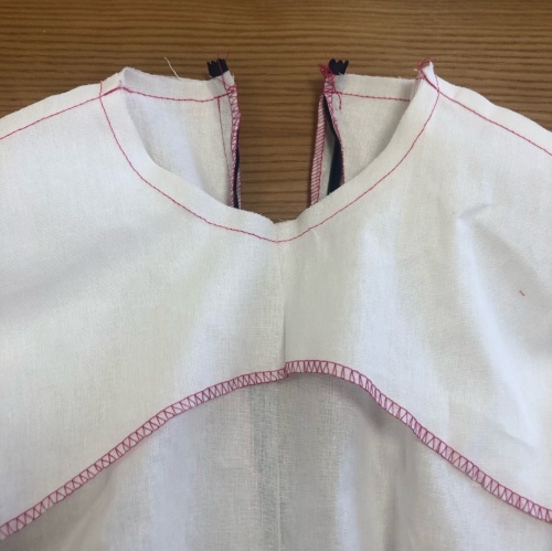 Платье в пол с принтом. Инструкция по распечатке выкроек и последовательность пошива фото