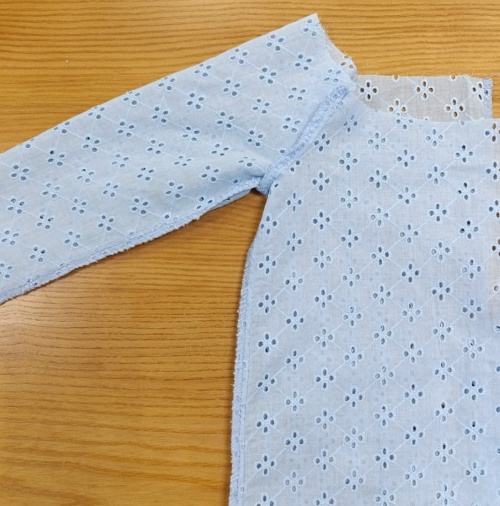 Как сшить блузу с воланом для девочек. Фото-мастер-класс. фото