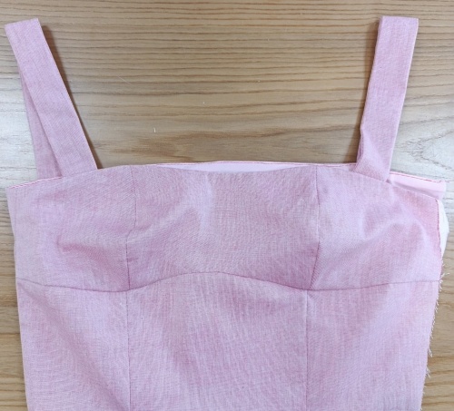 Приталенный сарафан с оборкой. Фото-мастер-класс по пошиву фото