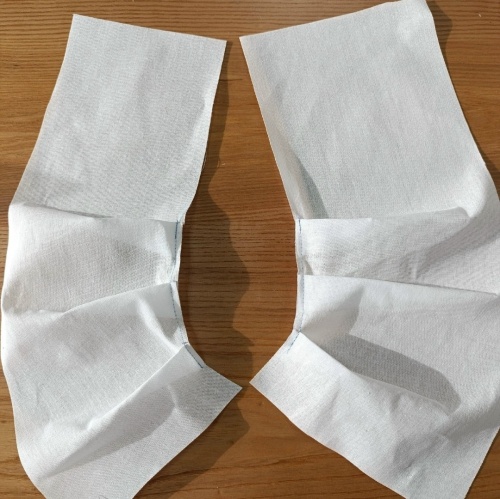 Выкройка блузы с имитацией чокера фото