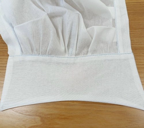 Выкройка блузы с имитацией чокера фото