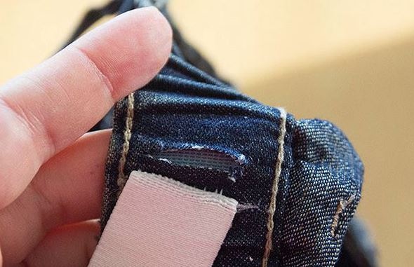 Как ушить джинсы в талии фото