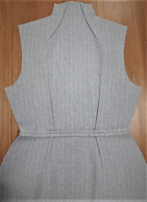 Жилет «Марлен». Инструкция по пошиву и печати выкройки фото