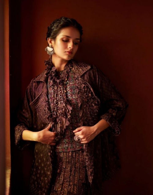 SUNIRA: между индийскими традициями и японскими ремеслами фото