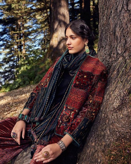 SUNIRA: между индийскими традициями и японскими ремеслами фото