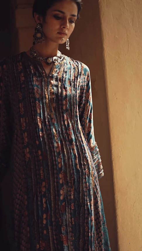 SUNIRA: между индийскими традициями и японскими ремеслами фото