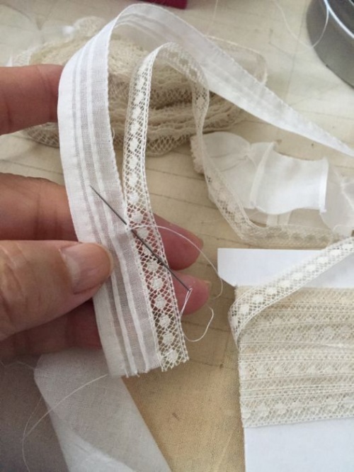 Работа с мерным кружевом фото