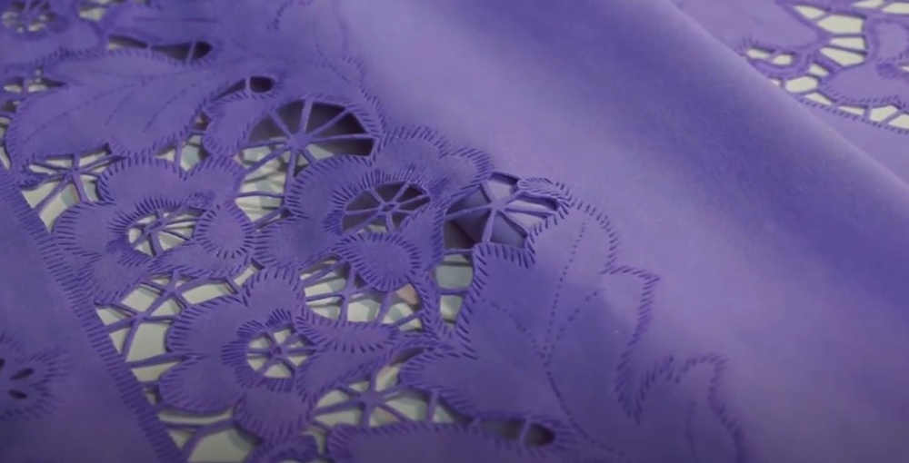 Русский ажур: гильоширование или выжигание на ткани фото