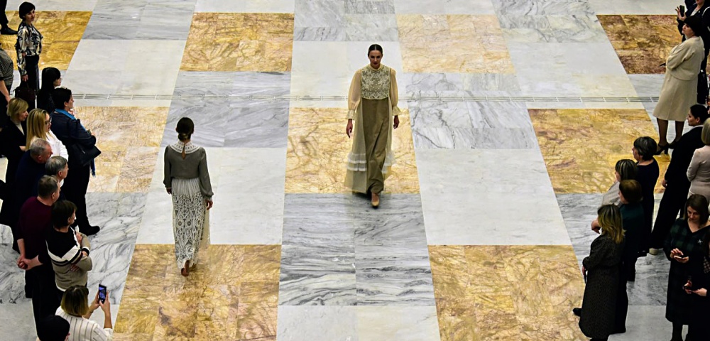 Елецкие кружева: отблески солнца на каплях росы фото