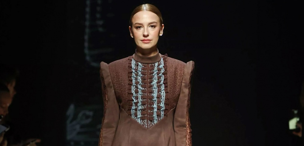 Елецкие кружева: отблески солнца на каплях росы фото