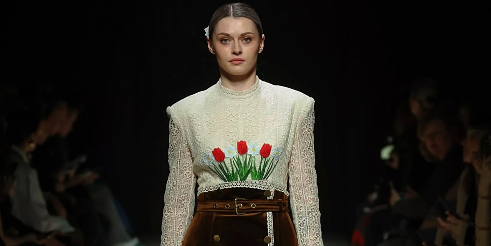 Елецкие кружева: отблески солнца на каплях росы фото