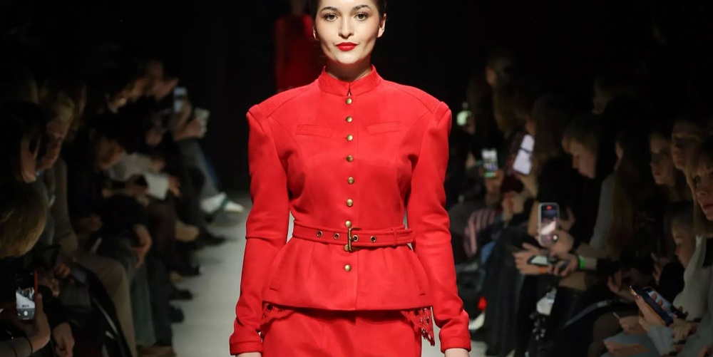 Елецкие кружева: отблески солнца на каплях росы фото