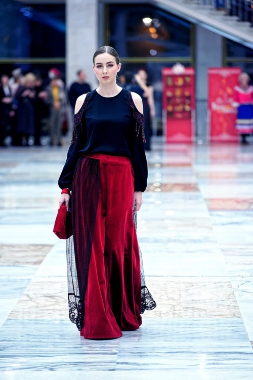 Елецкие кружева: отблески солнца на каплях росы фото