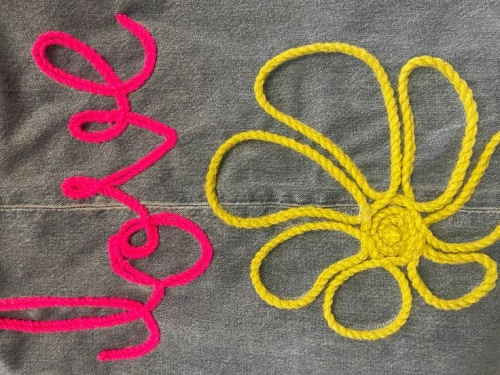 Объемная вышивка шнуром: стильный акцент для пояса — бесплатный мастер-класс фото