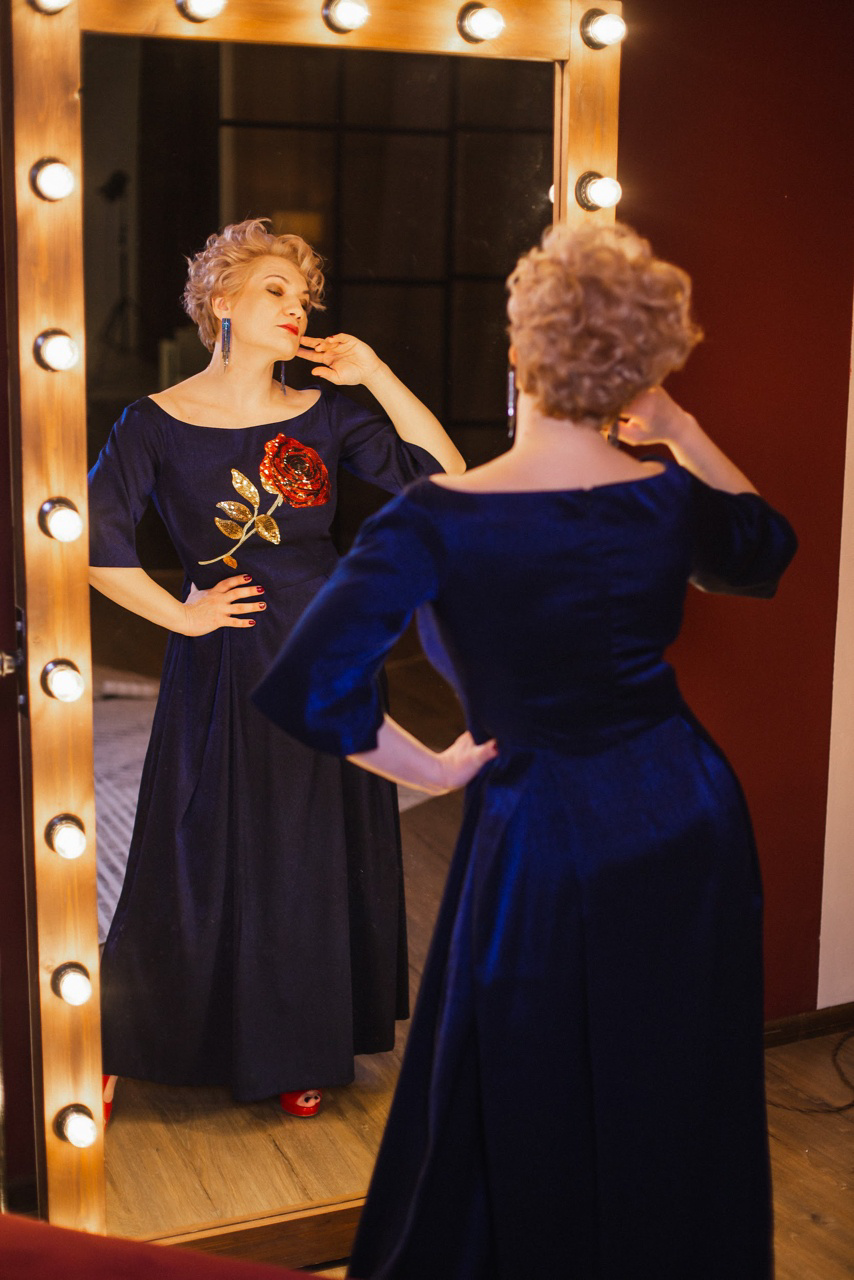 С Новым годом, с новым счастьем, с новым платьем... фото