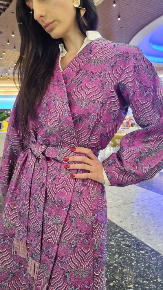 Летнее пальто из жаккарда фото