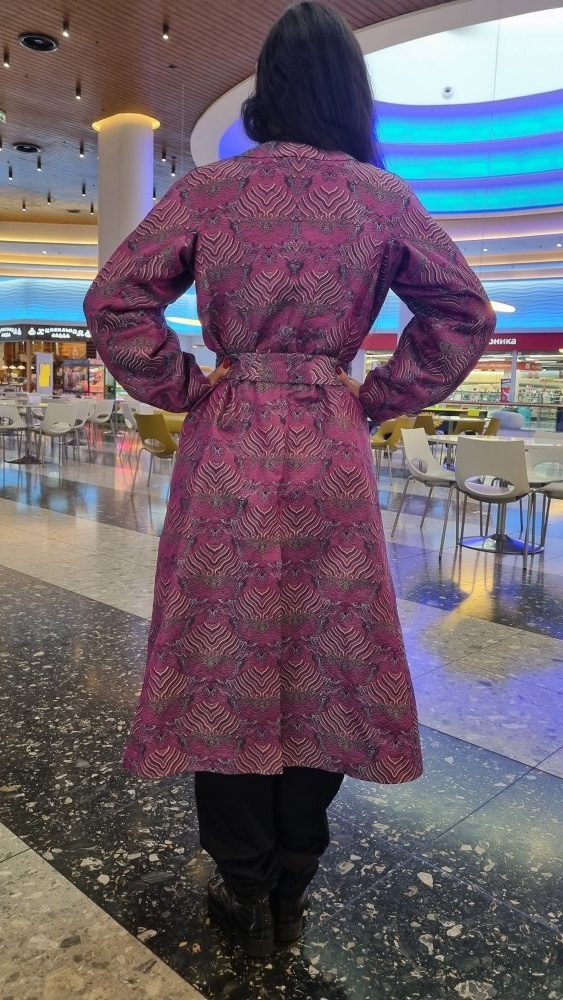 Летнее пальто из жаккарда фото