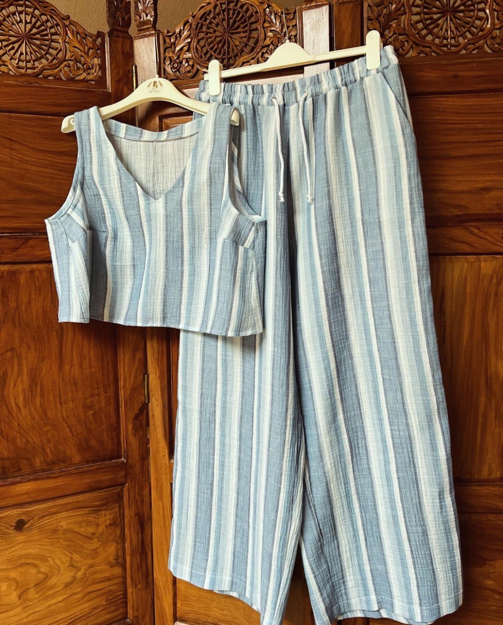 Пляжный костюм фото