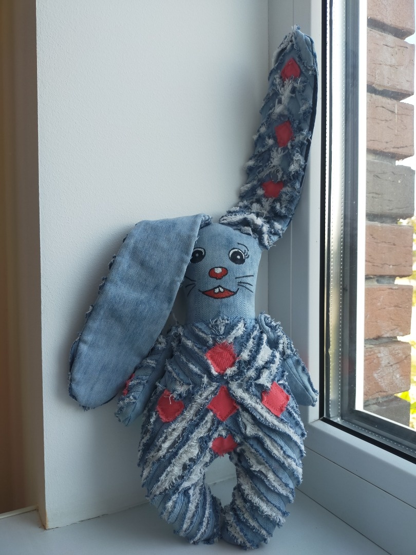 Зайчик-Помогайчик фото