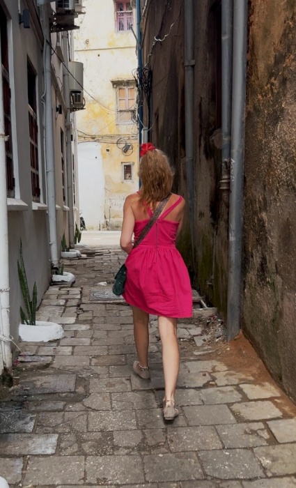 Выкройка комбинезона, но получился сарафан:)