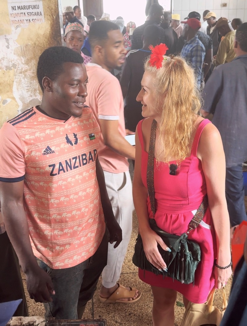 Выкройка комбинезона, но получился сарафан:) фото