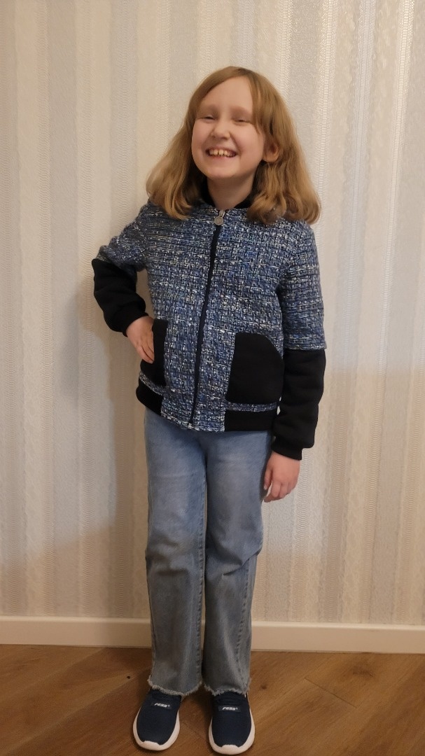 Бомбер для дочки фото