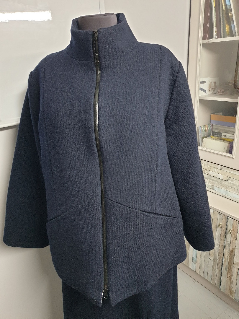 Зимнее укороченое пальто фото