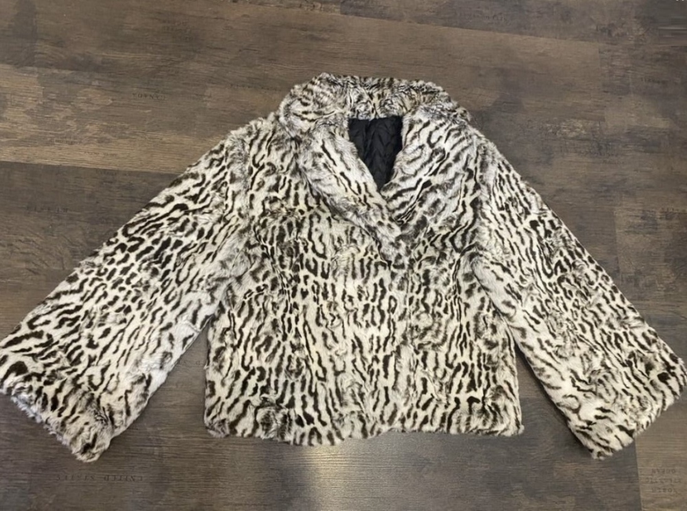 Шуба по выкройке «Почерк» фото