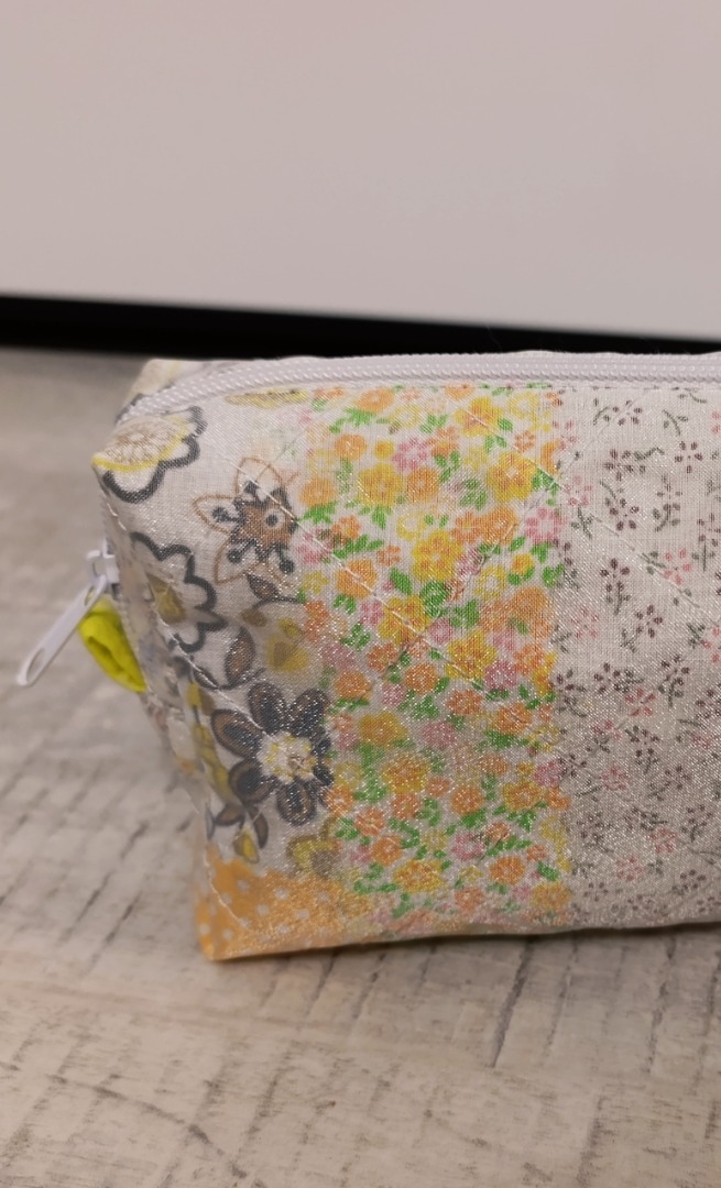 Косметичка из обрезков фото