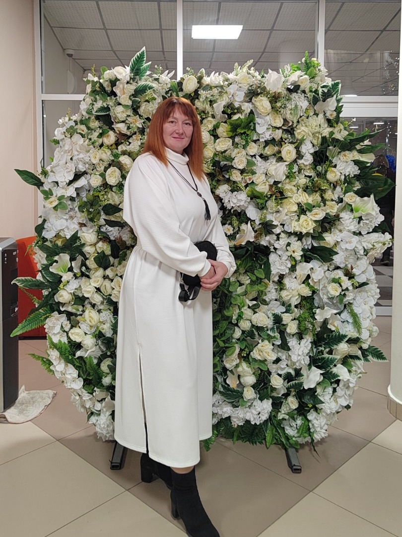 Платье на мероприятие, куда «только в белом»... фото