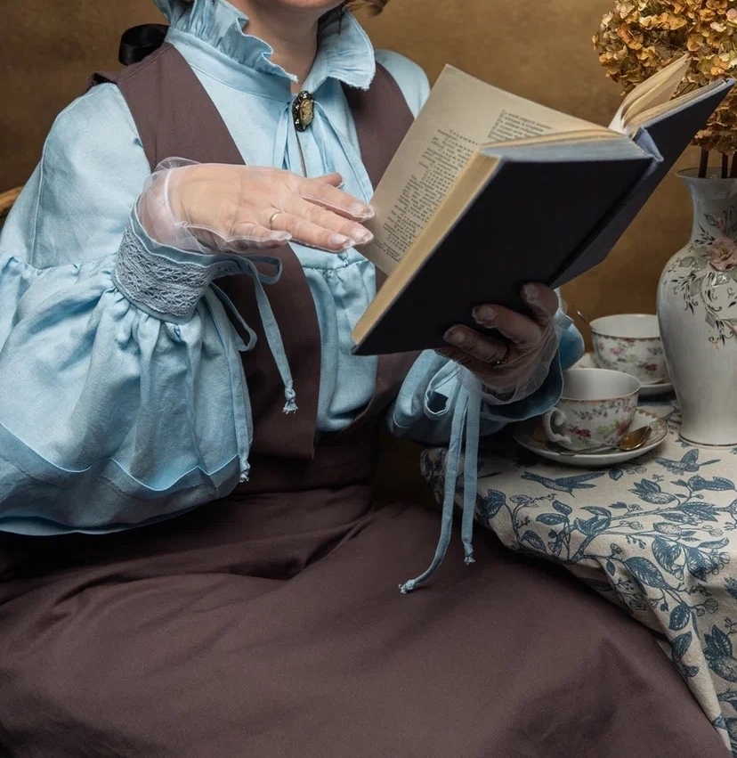 Стильный, женственный, благородный деловой образ фото