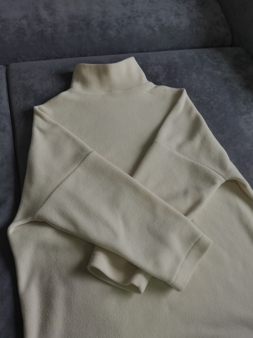 Пуловер фото