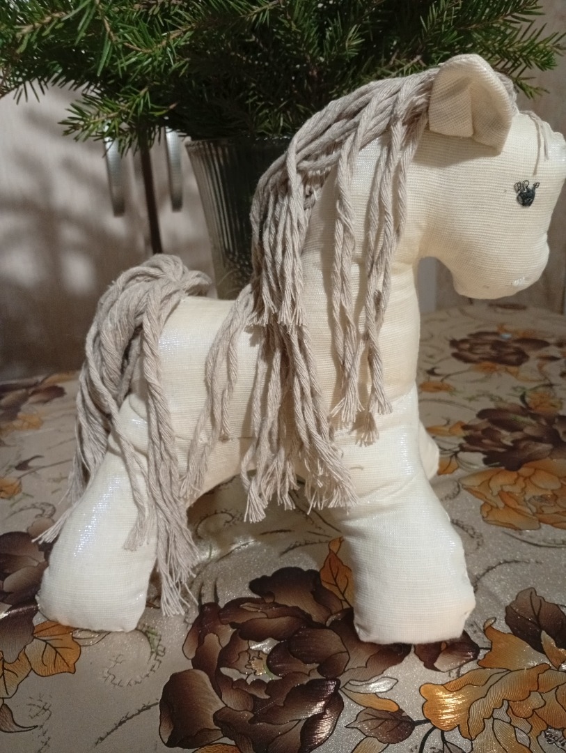 Лошадка Гриша фото