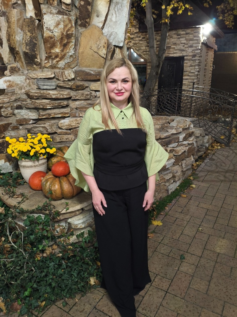 Летние брюки из коллекции «Облака» фото