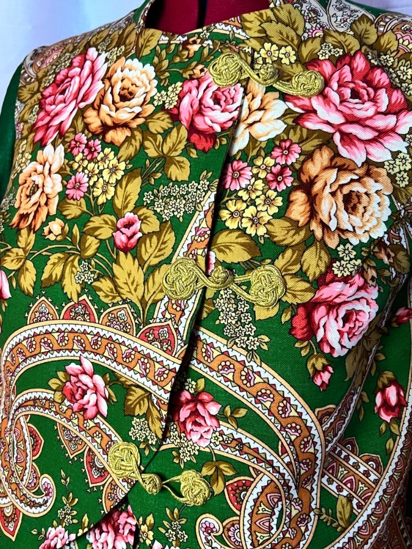 Жакет по выкройке «Игикай» фото