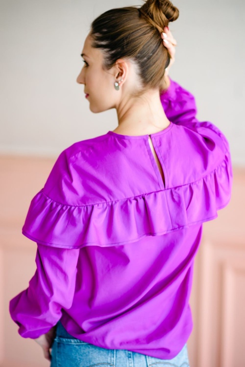 Выкройка блузы с кокеткой и воланом_normal