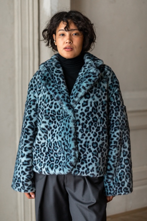 Выкройка шубы. Коллекция с необычными деталями «Почерк»_normal