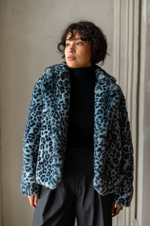 Выкройка шубы. Коллекция с необычными деталями «Почерк»_normal